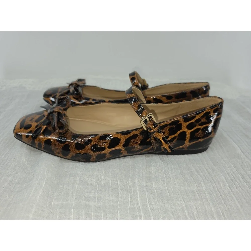 Bandolino Juletta Mary Jane Flats Leopard Patent Bow Square Toe Women's Size 7.5